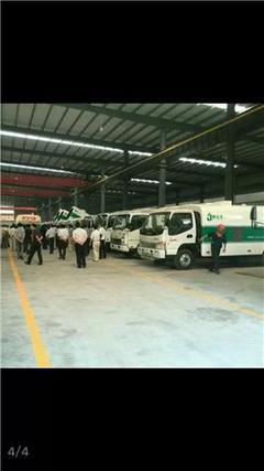 專業(yè)吸塵車制造商概覽 從江淮污泥吸塵車到湖北合力專用汽車